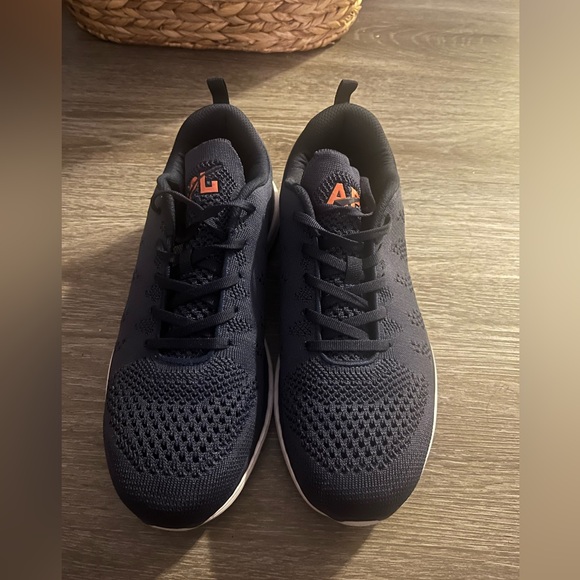 APL sneakers - Picture 2 of 7